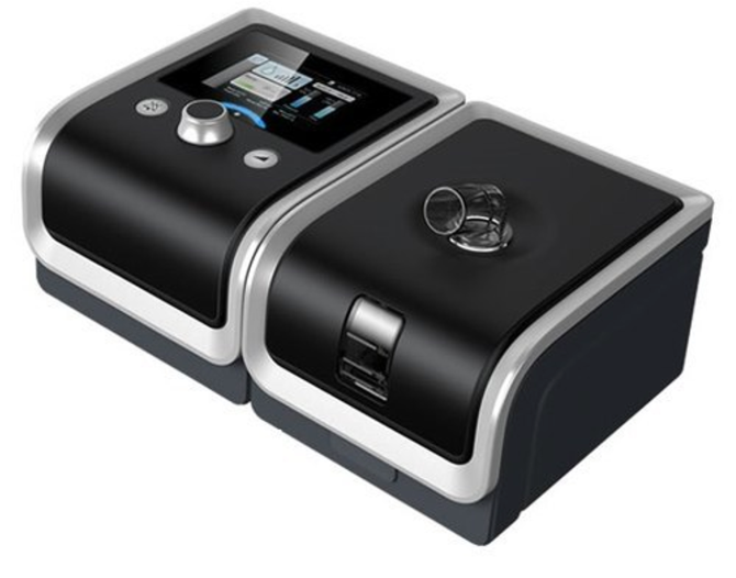 BMC ReSmart Humidifier heated humidifier with digital display and black silver design