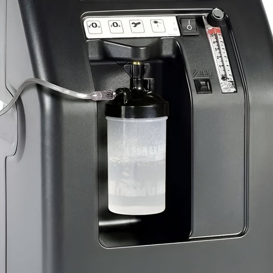 Drive DeVilbiss 525 5L Oxygen Concentrator black unit with clear humidifier bottle and flow meter